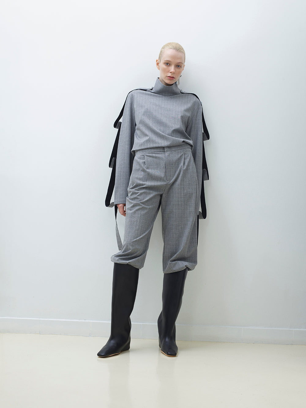 Pleated Wide-Leg Pants