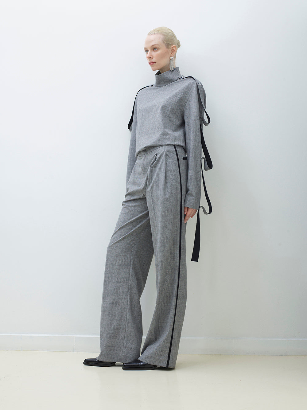 Pleated Wide-Leg Pants