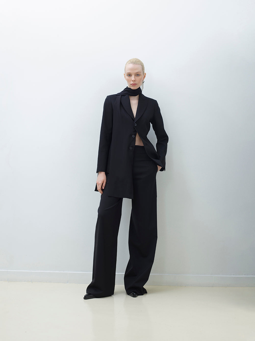 Detachable-Scarf Wool Jacket