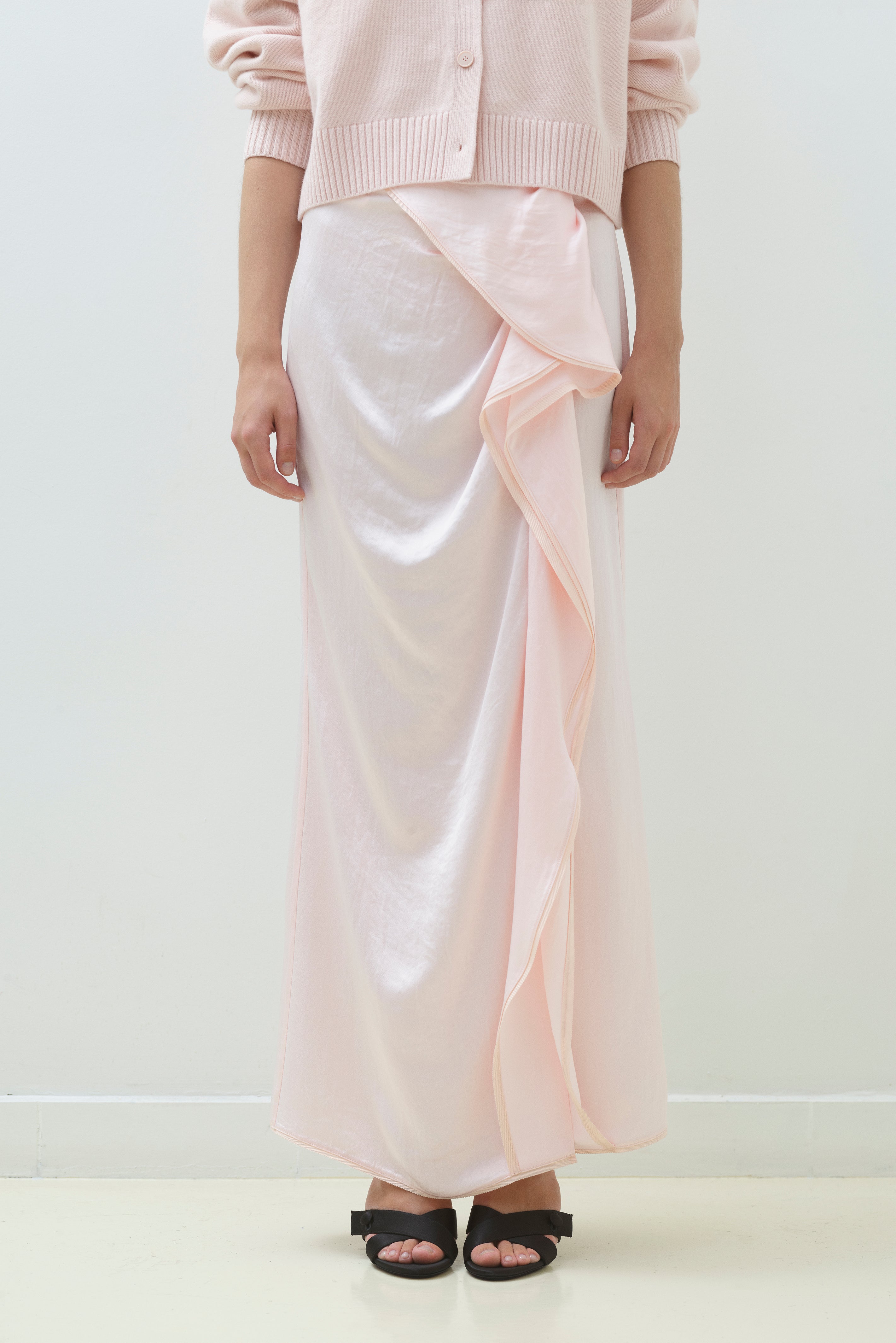 RUFFLE FRONT SLIT MAXI TUBE SKIRT