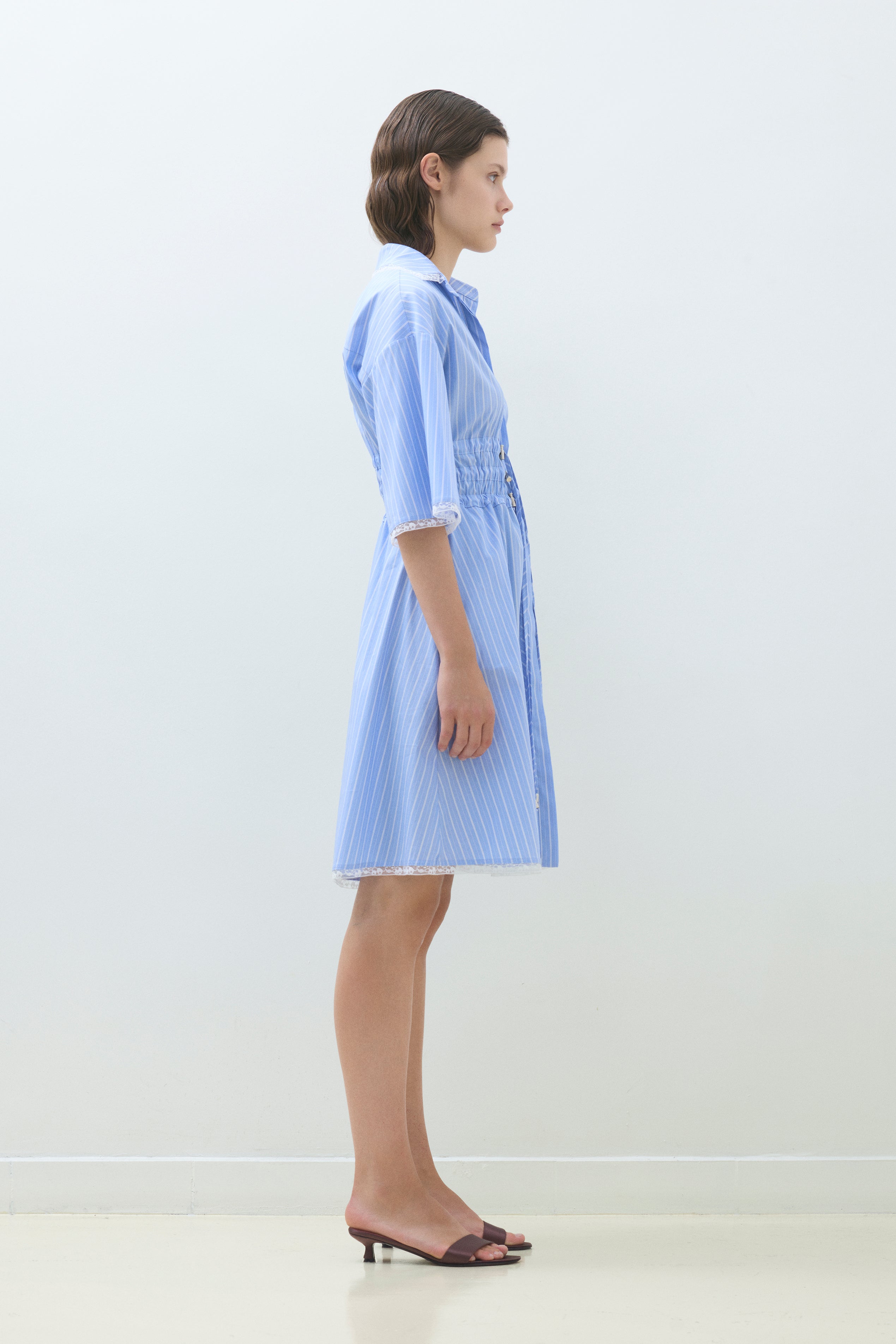 LACE TRIM MINI SHIRT DRESS WITH 3 DRAWSTRINGS