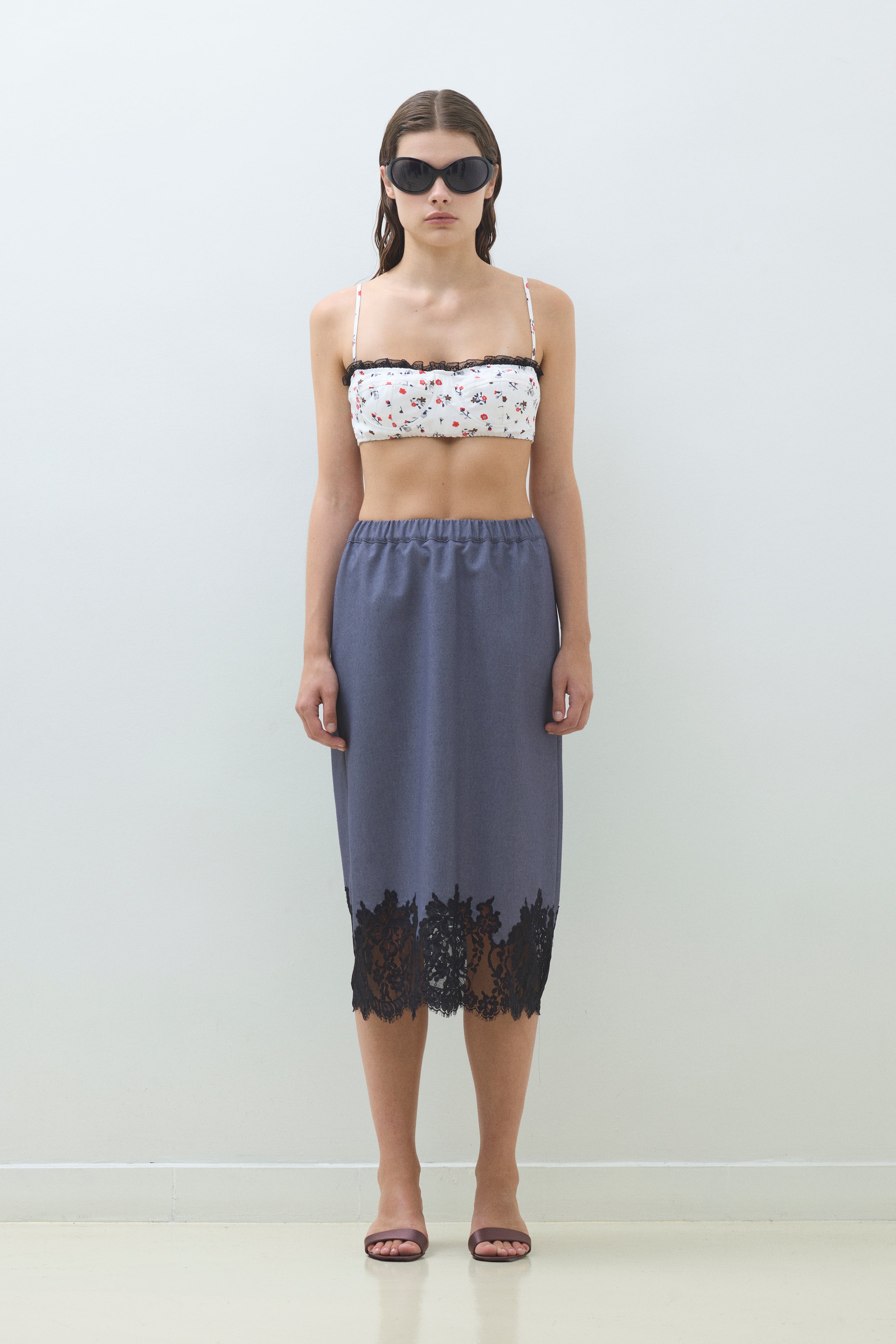 LACE HEM SKIRT WITH ELASTIC WAISTBAND