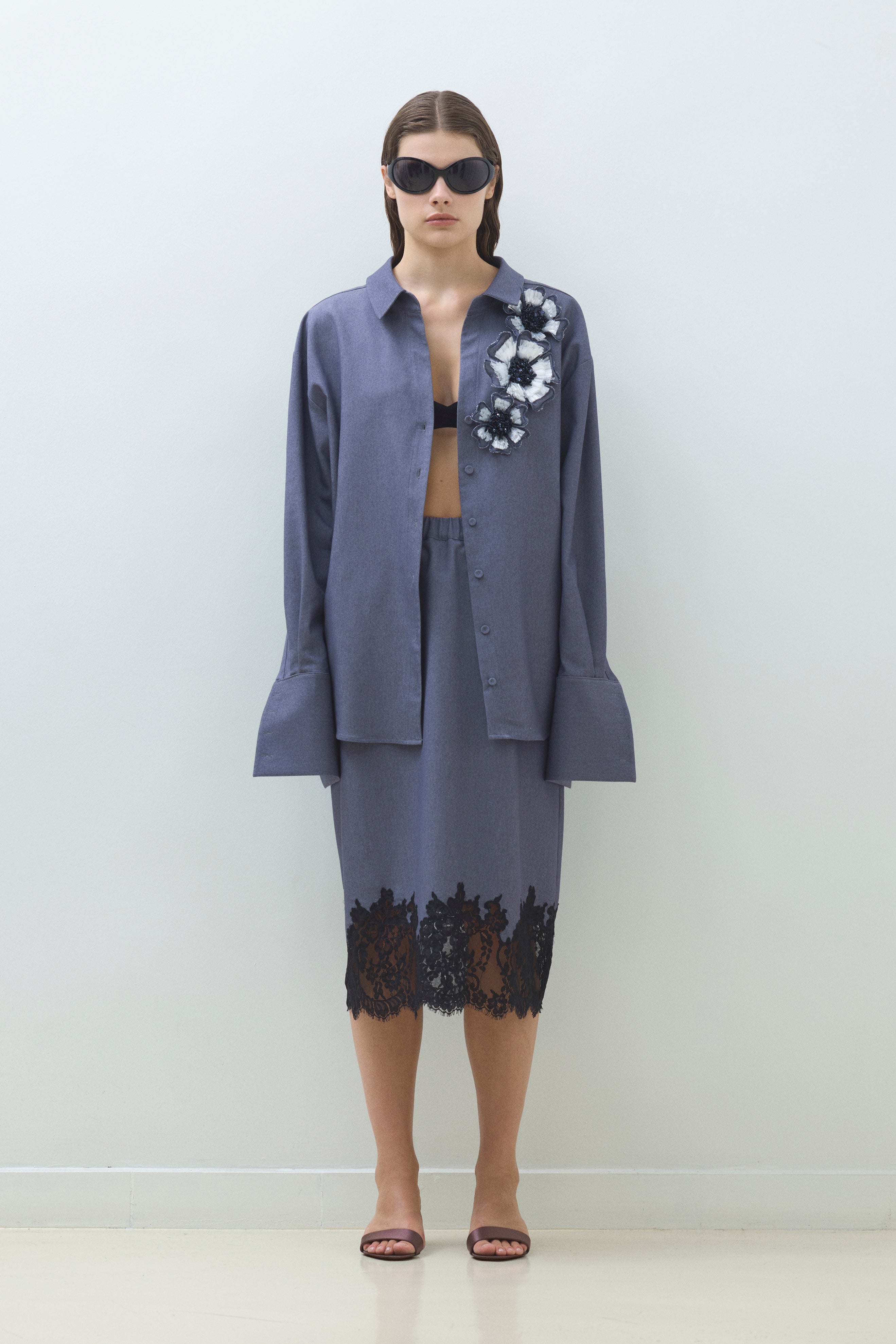 LACE HEM SKIRT WITH ELASTIC WAISTBAND