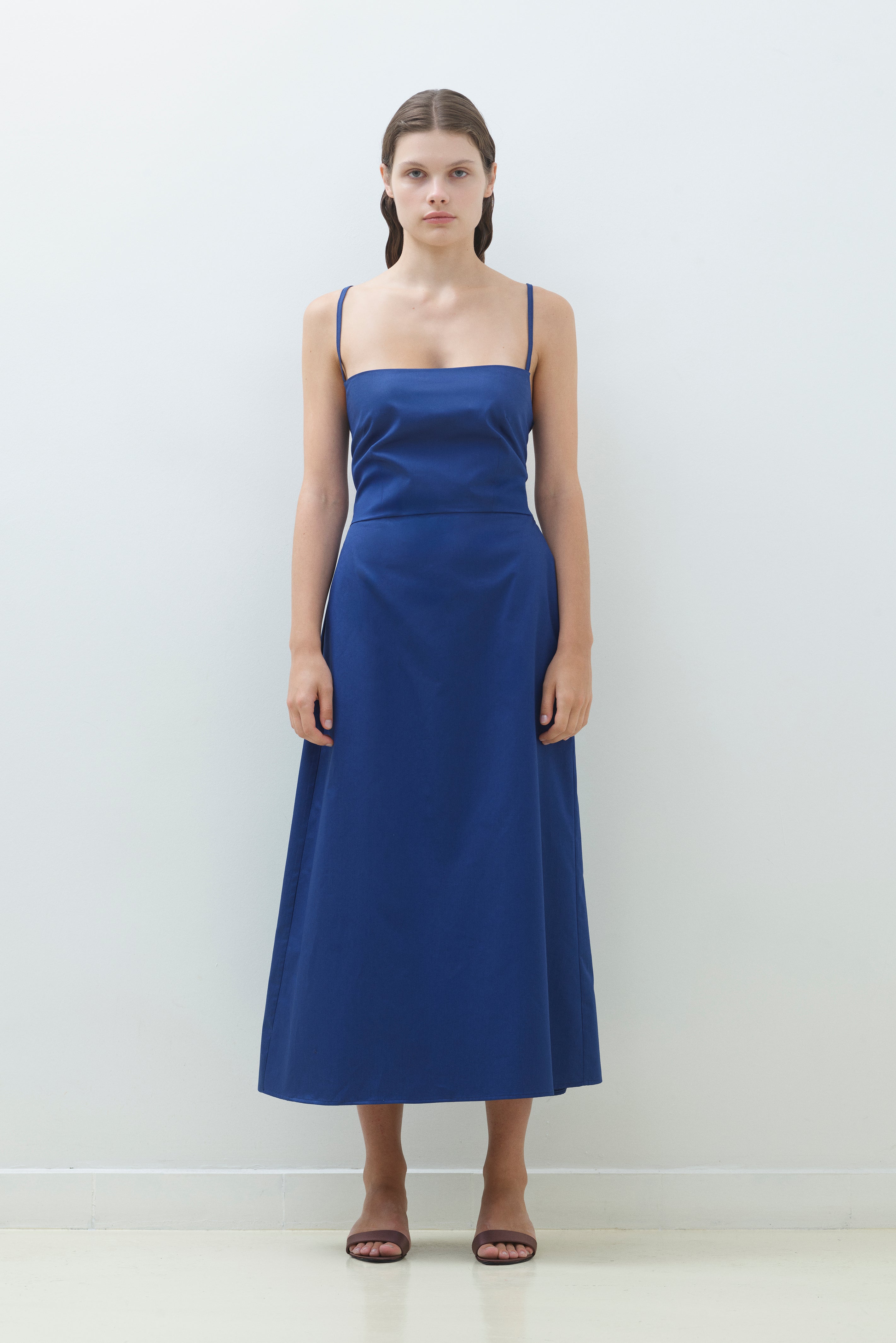 MAXI DRESS WITH OPEN BACK AND DRAWSTRING