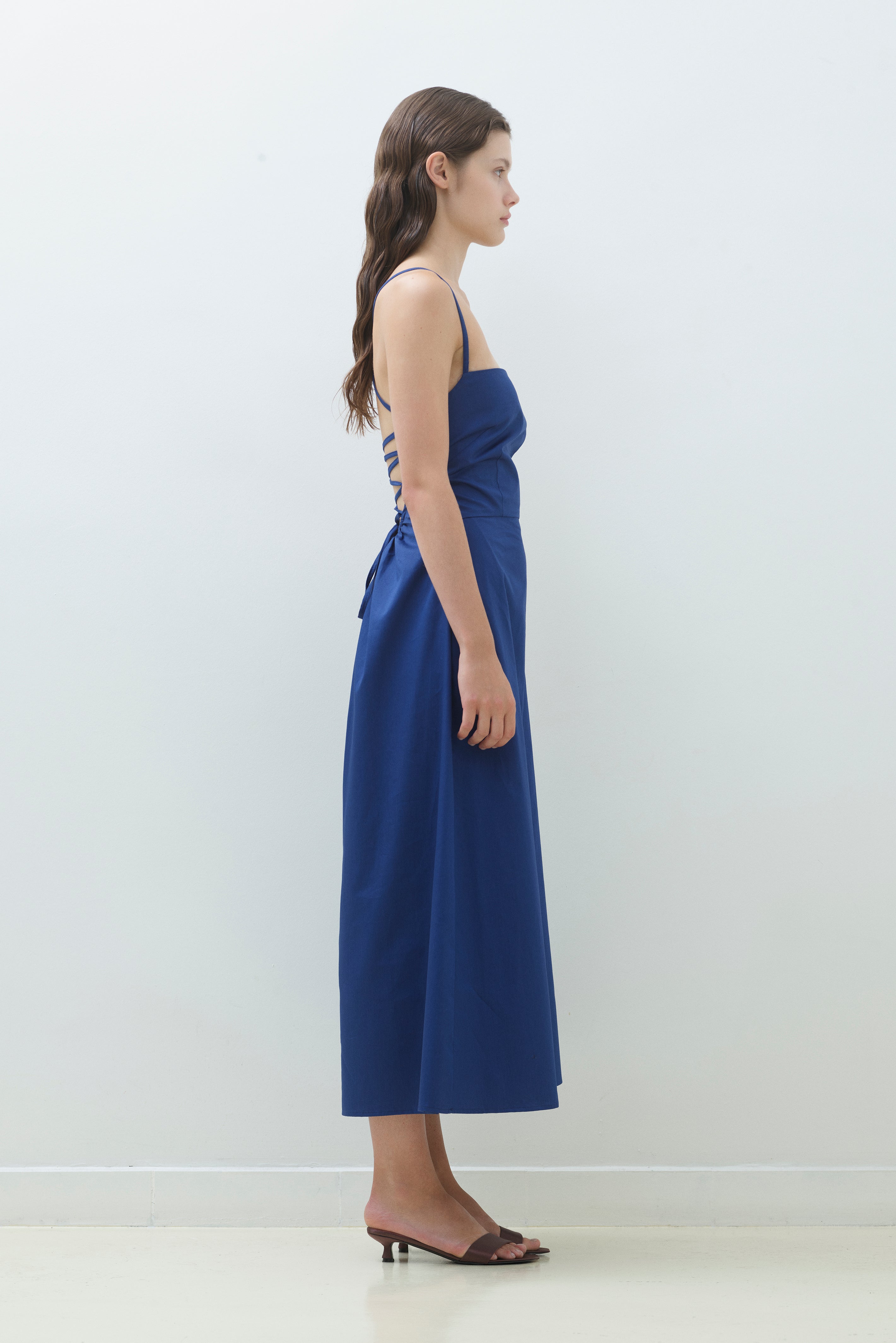 MAXI DRESS WITH OPEN BACK AND DRAWSTRING