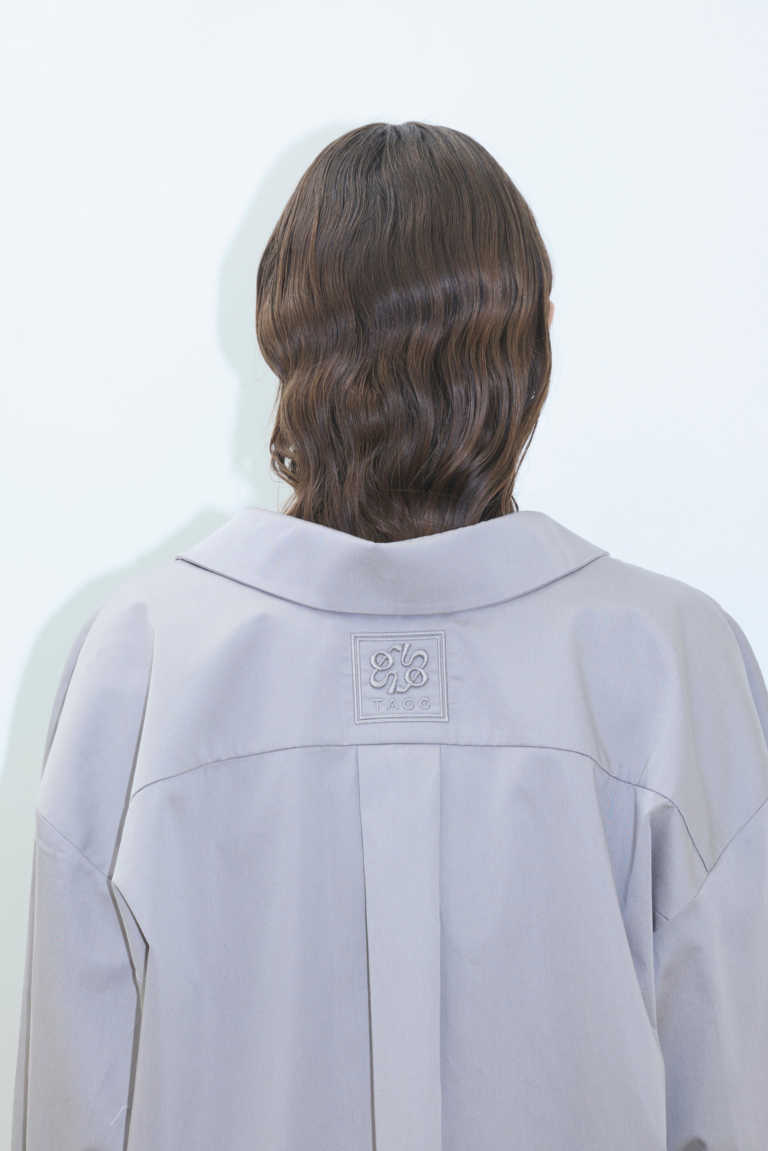 OGO EMBROIDERED OVERSIZE SHIRT WITH HIGH CUFFS
