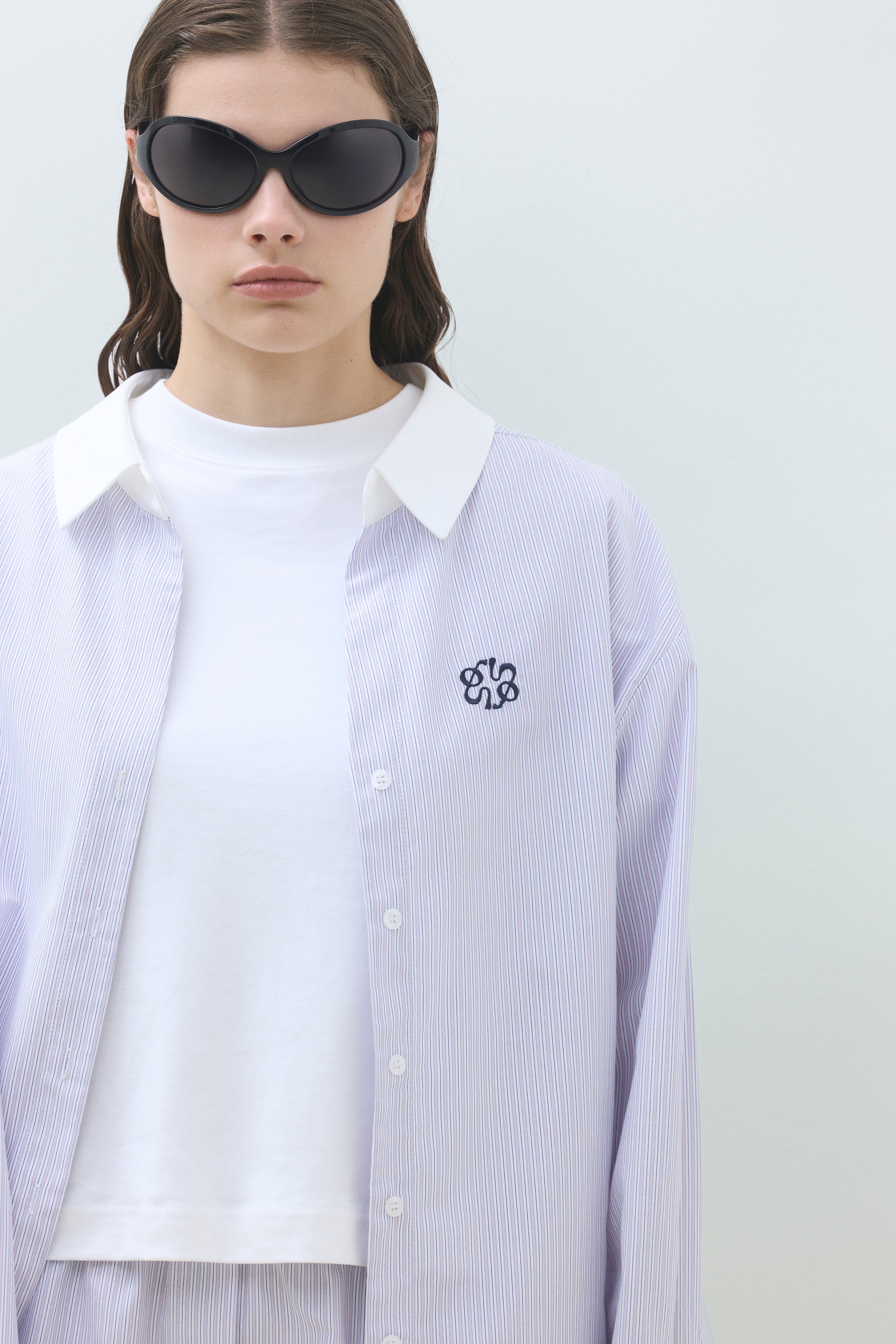 LOGO EMBROIDERED OVERSIZE SHIRT WITH HIGH CUFFS