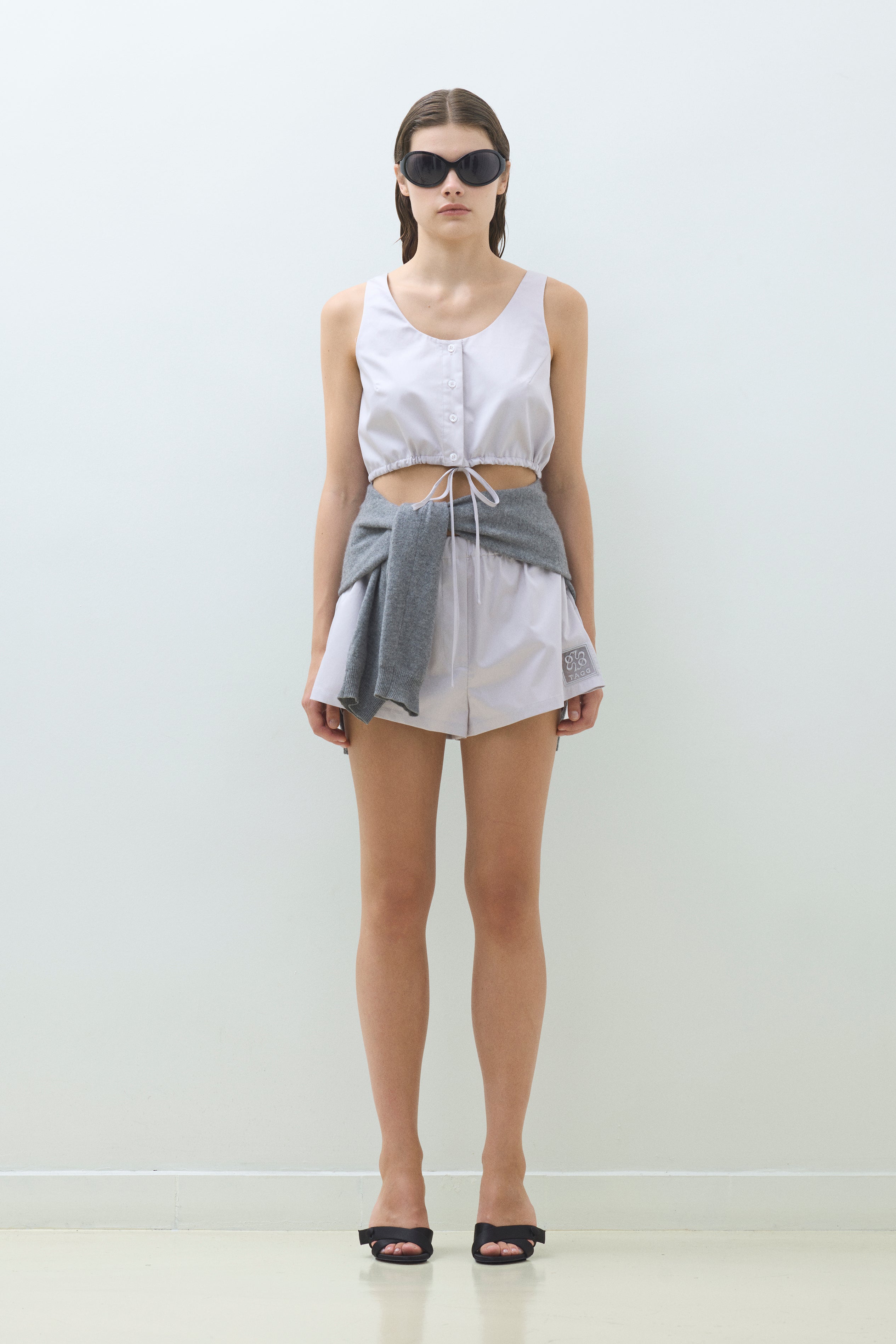 CROP TANK TOP WITH DRAWSTRING