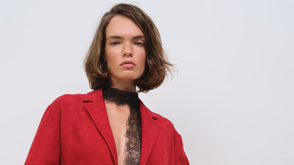 SUEDE SHORTS WITH SIDE POCKETS