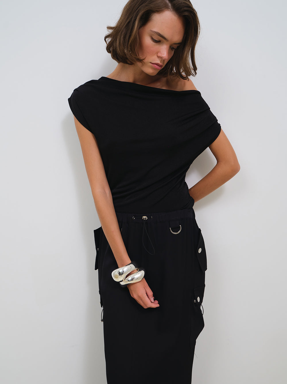 SILKY JERSEY ASYMMETRICAL TOP
