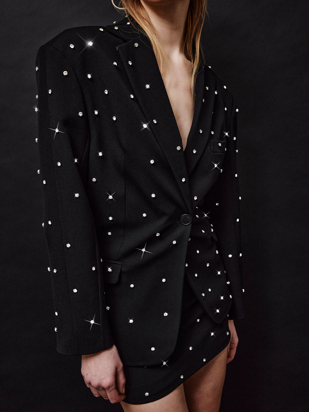 EMBELLISHED BLAZER