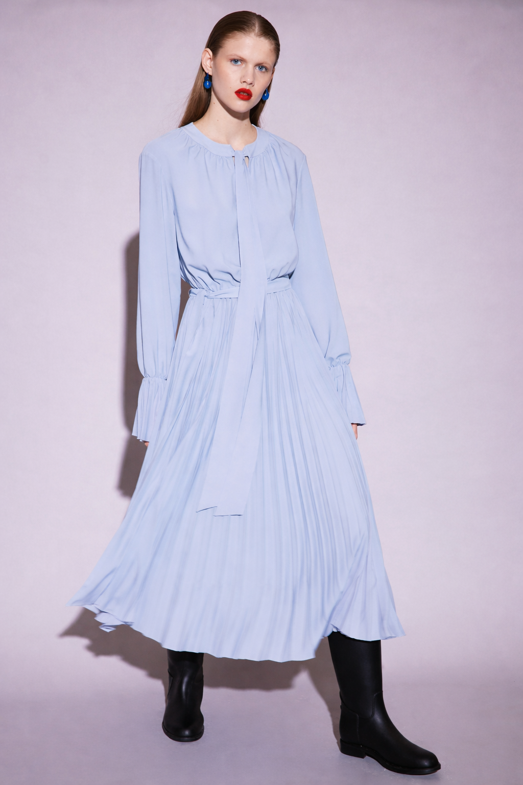 Crew Neck Midi Pleated Dress