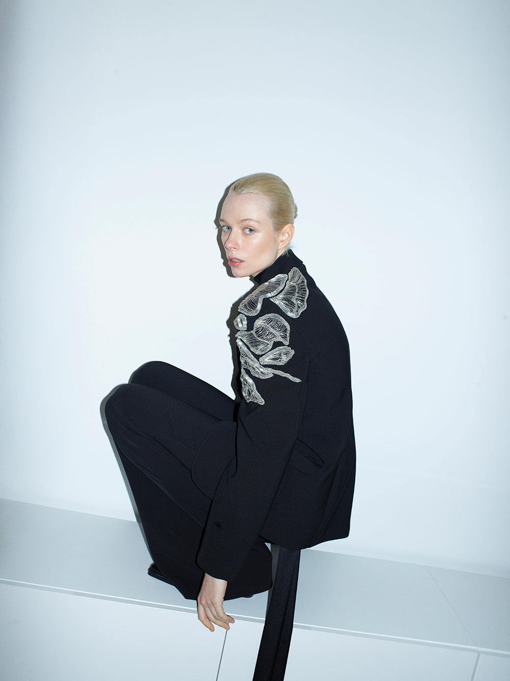 Jacket with hand embroidery