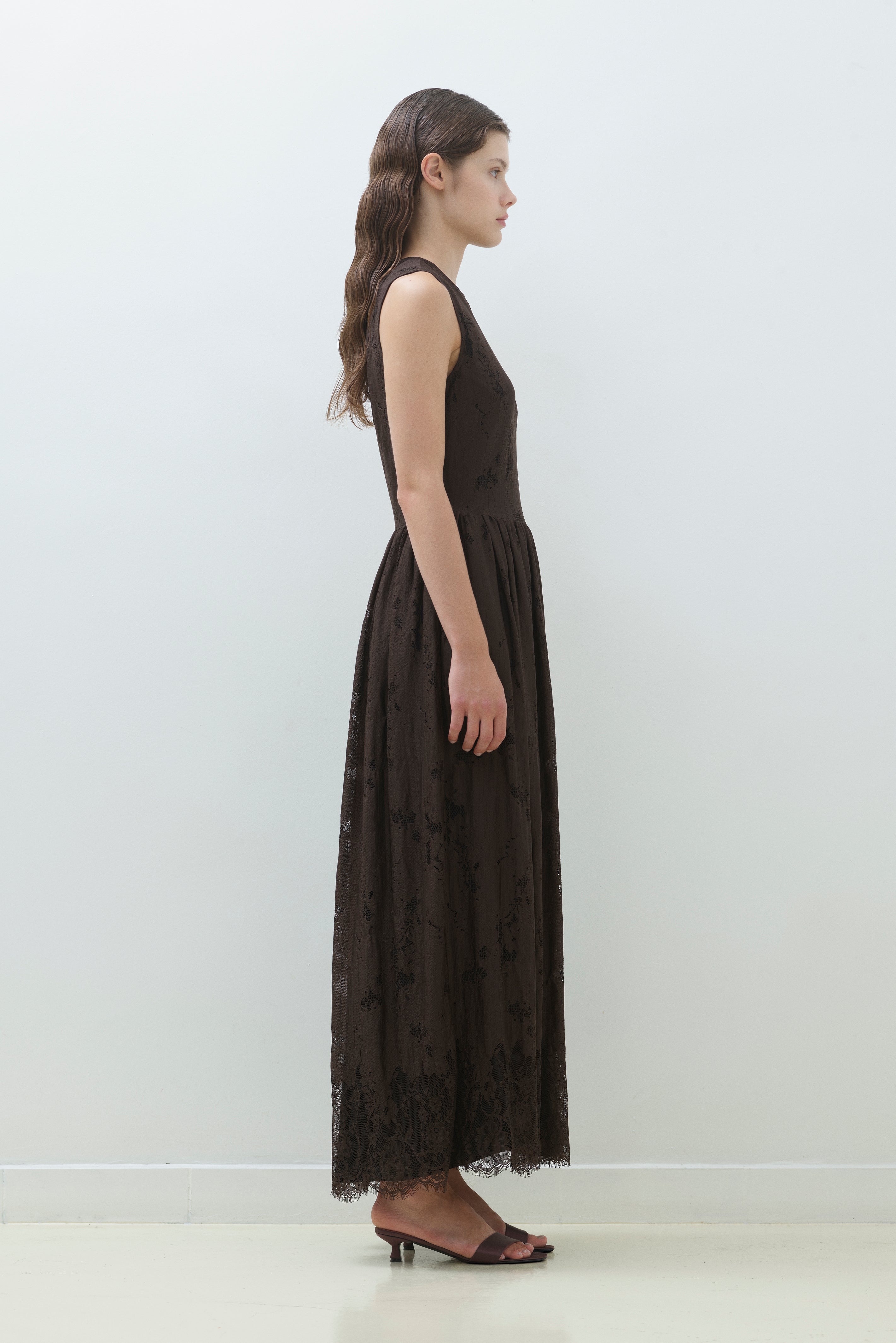LACE MAXI DRESS