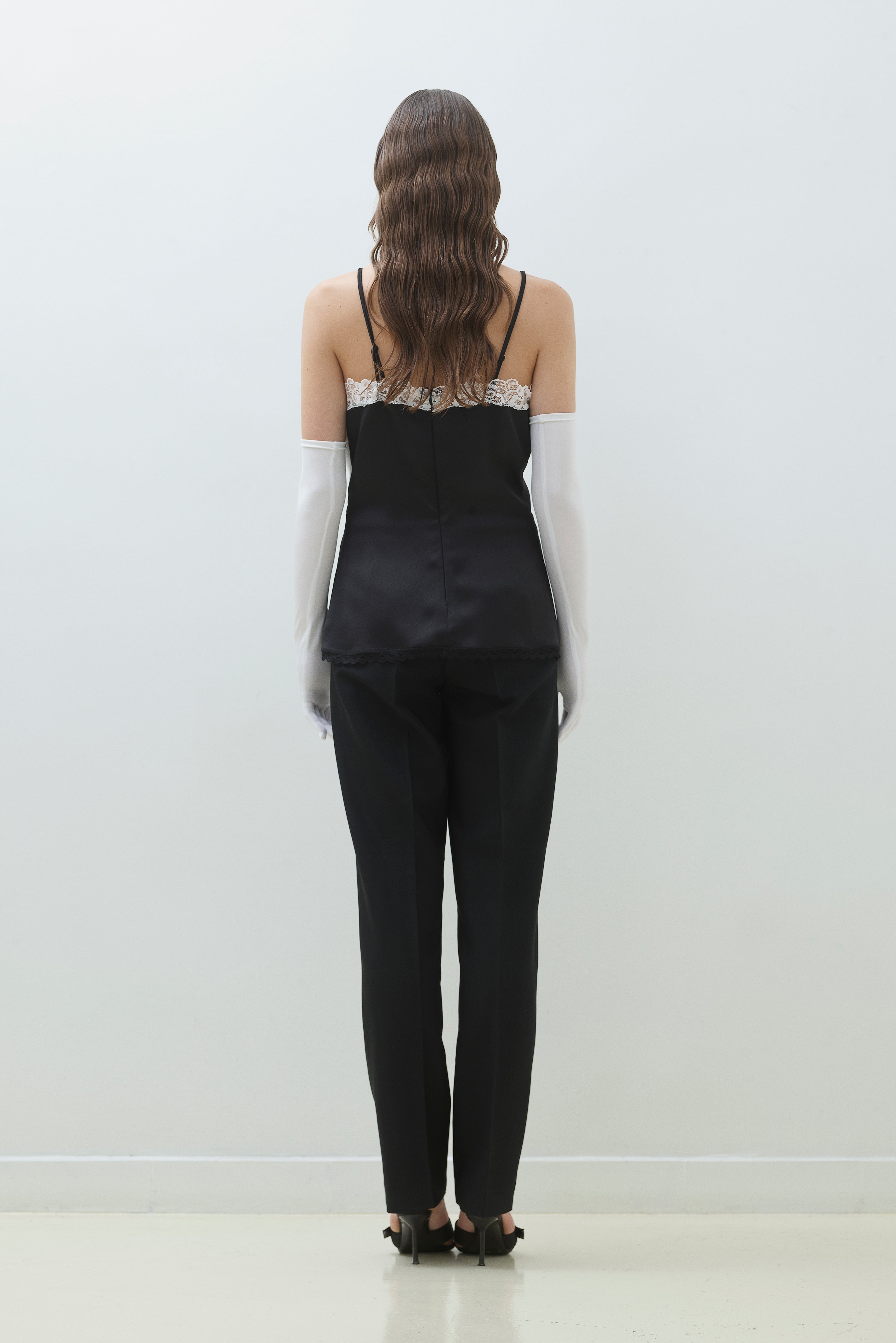 LACE TRIM SATIN KNOT BLOUSE