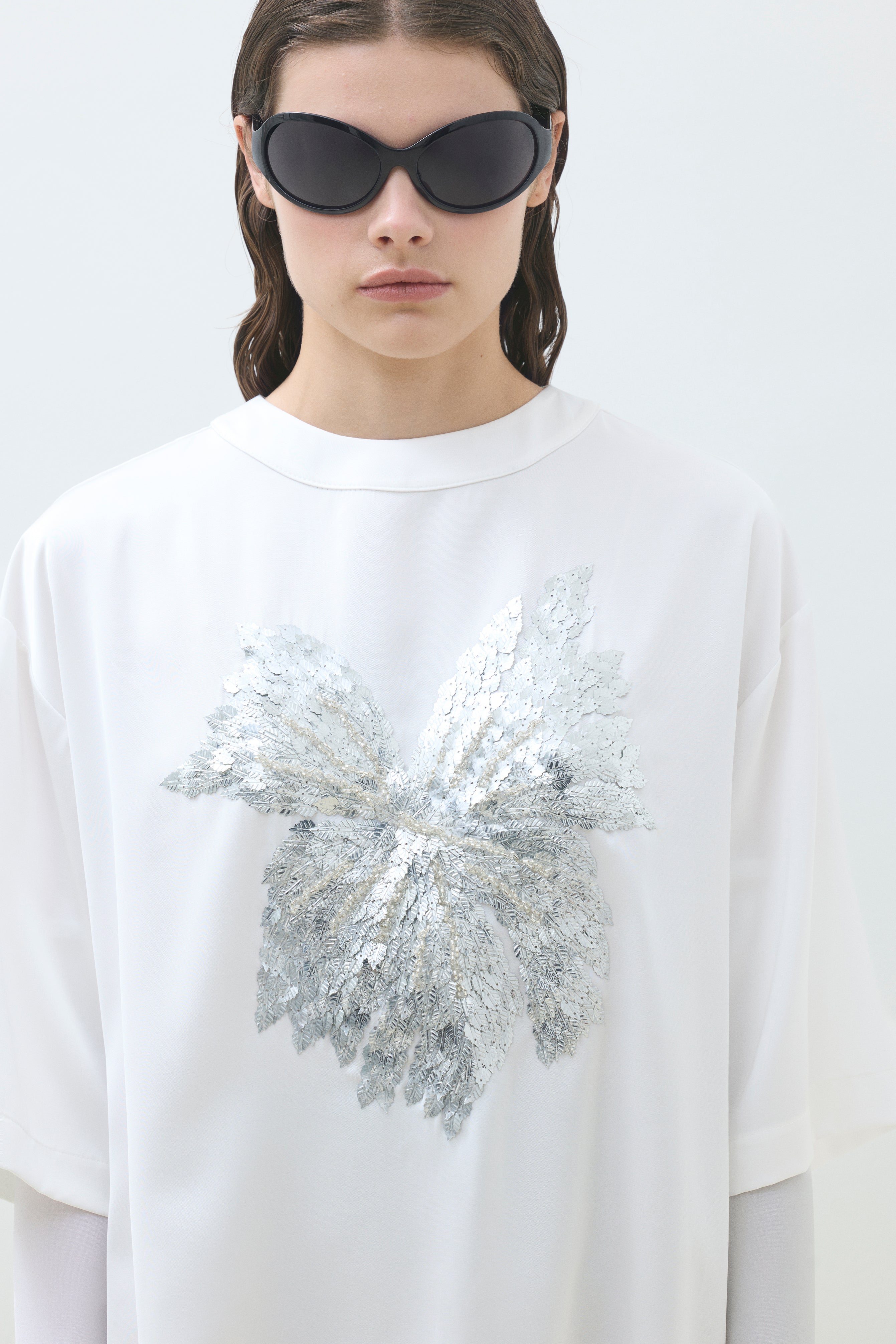 HAND EMBROIDERED OVERSIZE SATIN T-SHIRT WITH SIDE SLITS