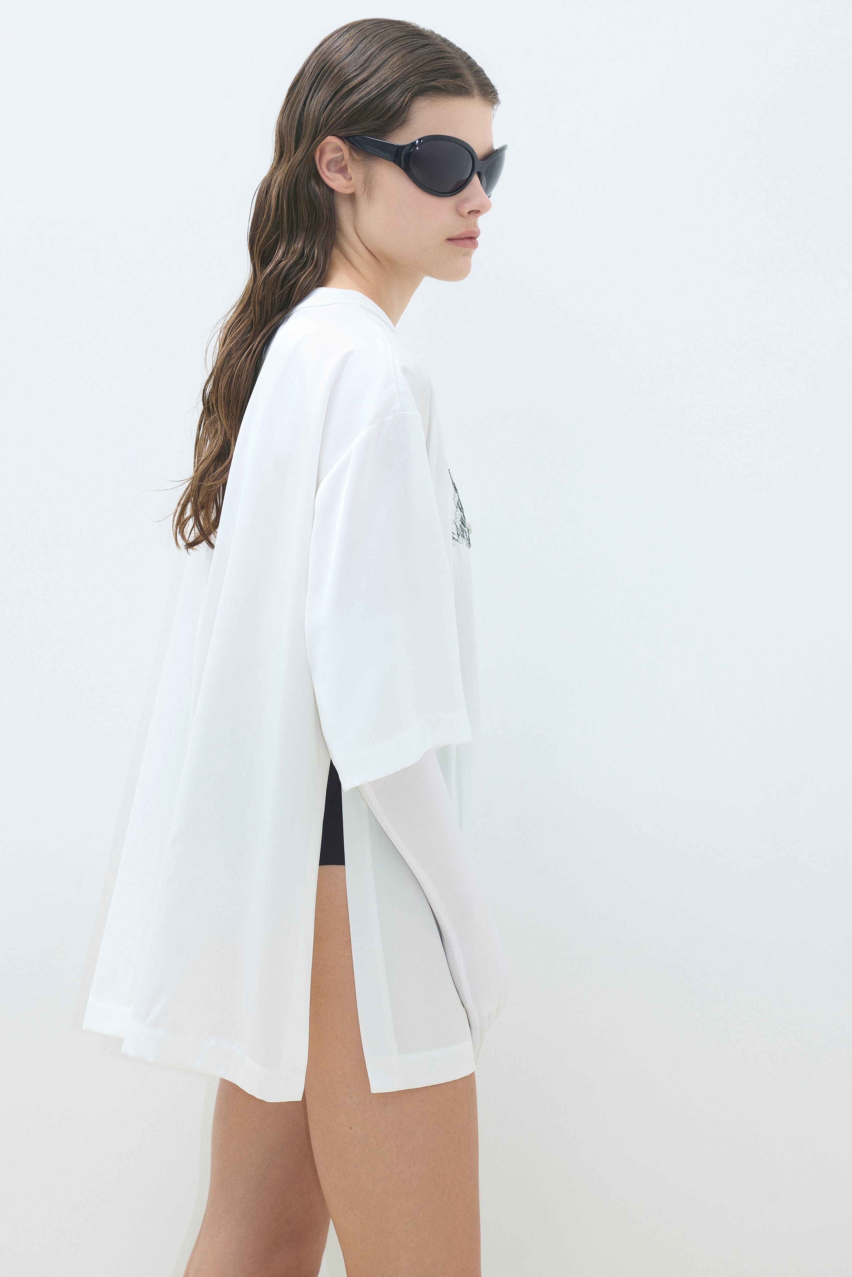 HAND EMBROIDERED OVERSIZE SATIN T-SHIRT WITH SIDE SLITS