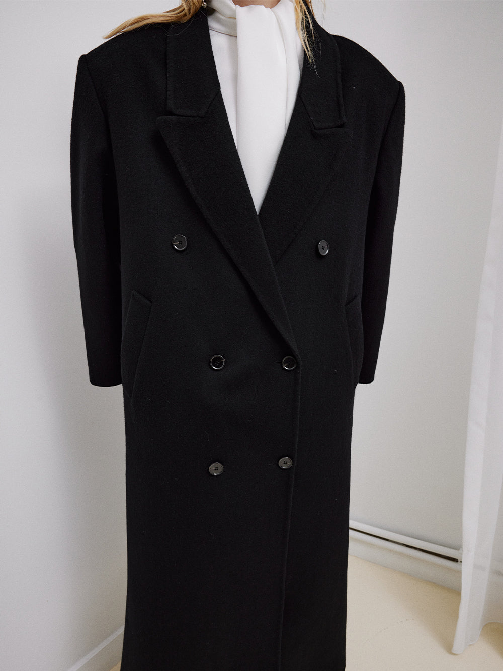 WOOL COAT