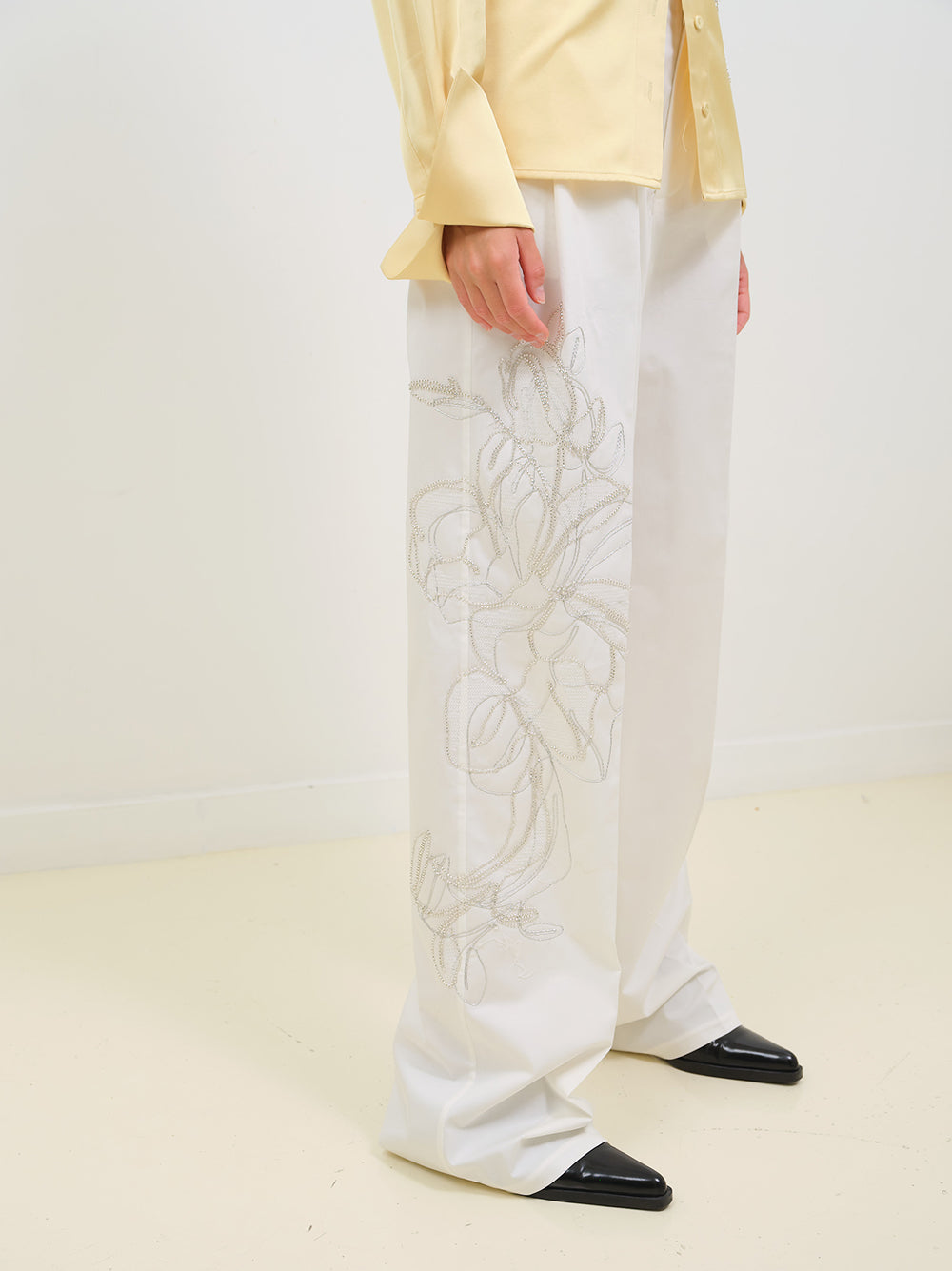 COTTON PANTS WITH EMBROIDERY