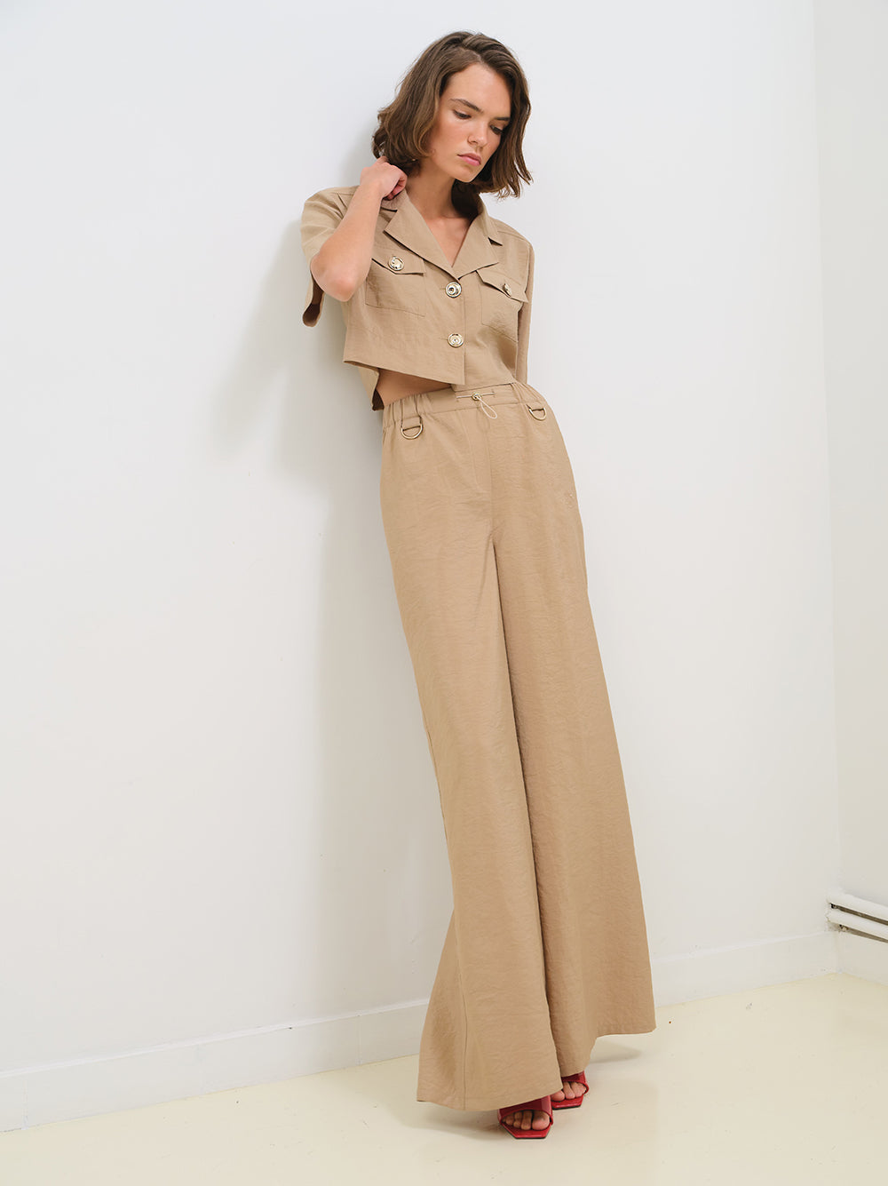 ELASTIC WAISTBAND PANTS WITH CRUSHED EFFECT